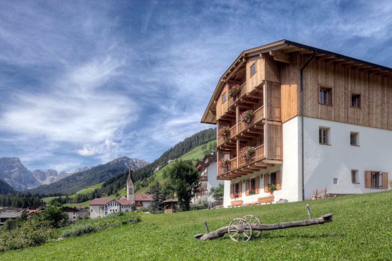 Ciasa Medalghes Farm stay